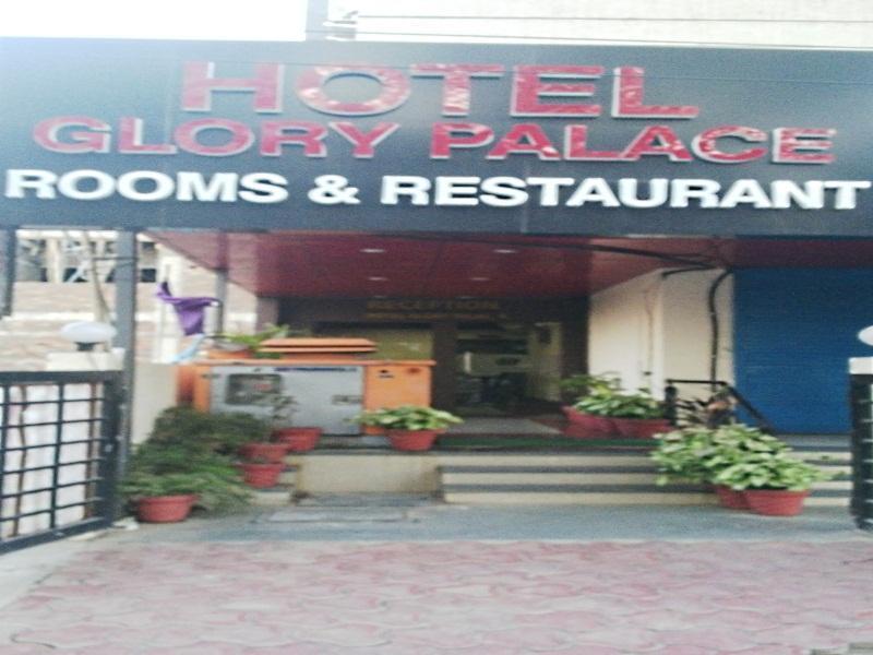 Oyo 11945 Hotel Glory Palace Indore Eksteriør bilde