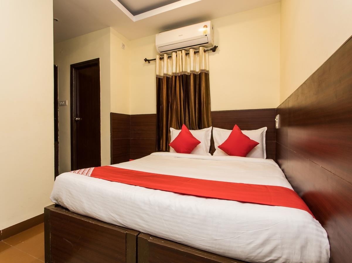 Oyo 11945 Hotel Glory Palace Indore Eksteriør bilde