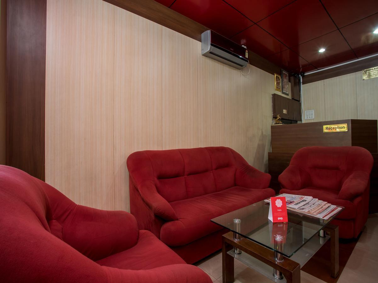 Oyo 11945 Hotel Glory Palace Indore Eksteriør bilde